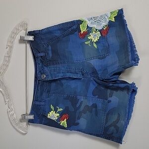 Free people distressed camo embroidered shorts